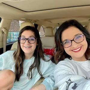 Meet your Posher, Mallory